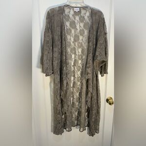 LuLaRoe Women's Large Gray Wrapper Lace
